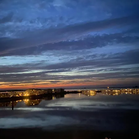 Waterkant, Loft Am Hafen Mit Traumblick Ueber Hafen, Schlei Und Ostsee * 카페룬